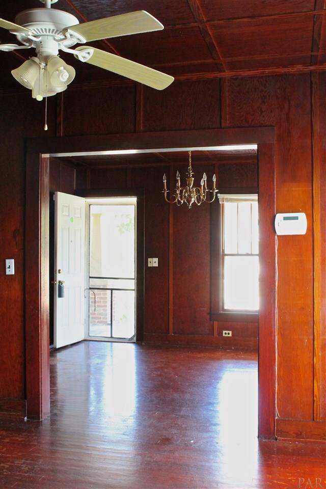2807 W LEE ST, Pensacola, FL 32505