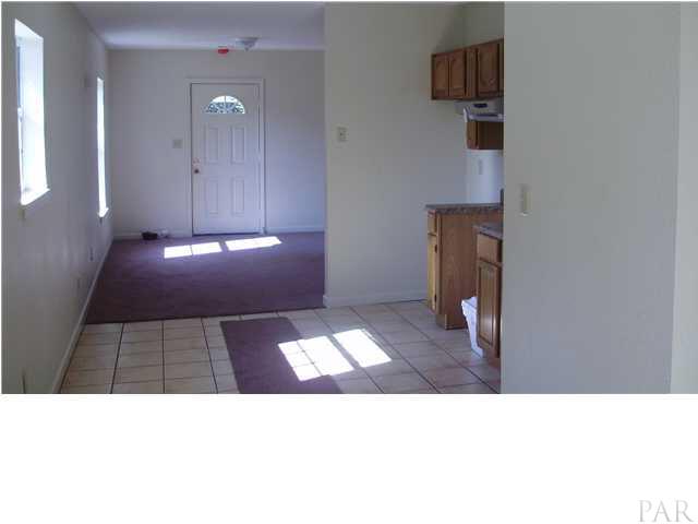 2412 N Q ST, Pensacola, FL 32505