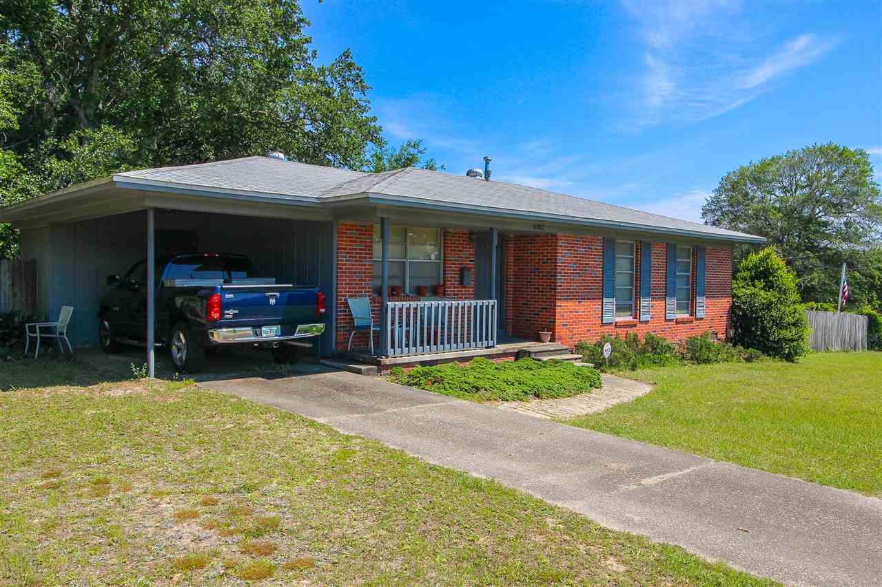 6302 FAIRVIEW DR, Pensacola, FL 32505