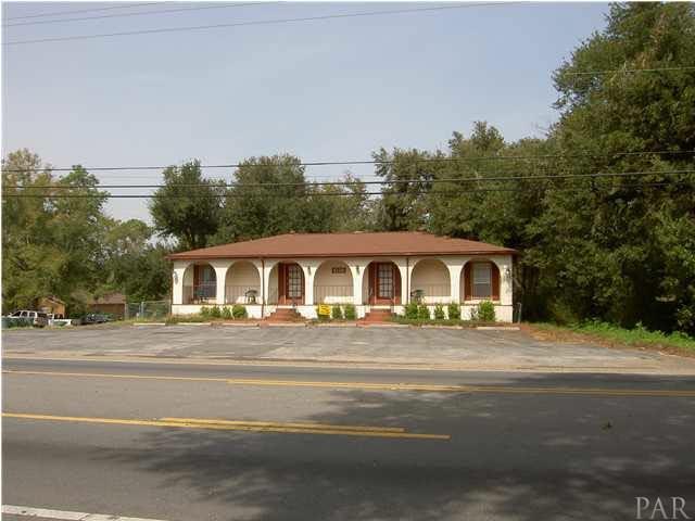 6150 W FAIRFIELD DR, Pensacola, FL 32506