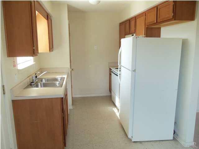 8935 FOREST OAK DR, Pensacola, FL 32506