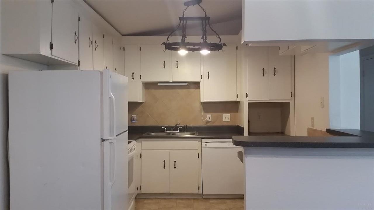 20 DE LUNA DR, Pensacola, FL 32506
