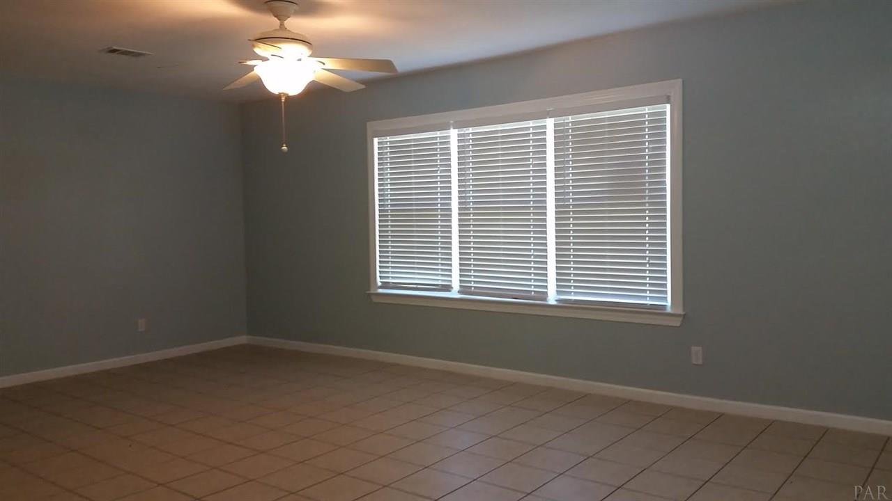 251 WILLOW ST, Pensacola, FL 32506