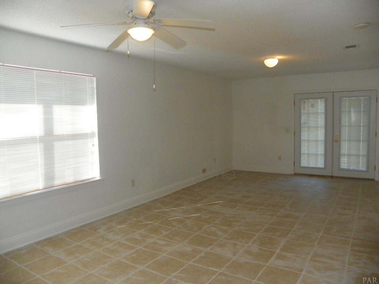 2048 MARQUESAS LN, Pensacola, FL 32506