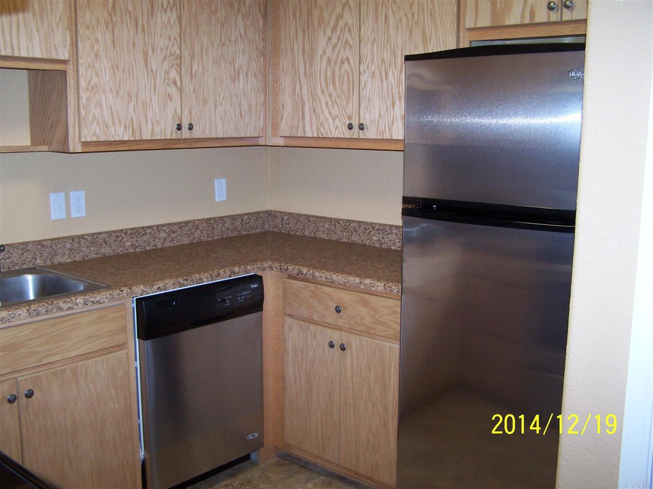 7071 LAKE JOANNE DR, Pensacola, FL 32506