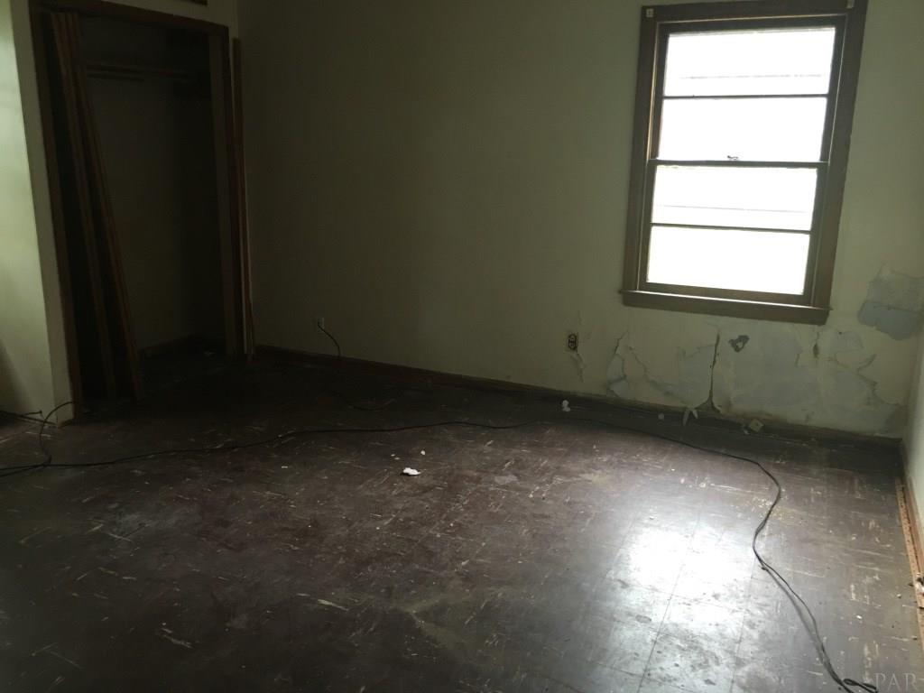 501 N 49TH AVE, Pensacola, FL 32506