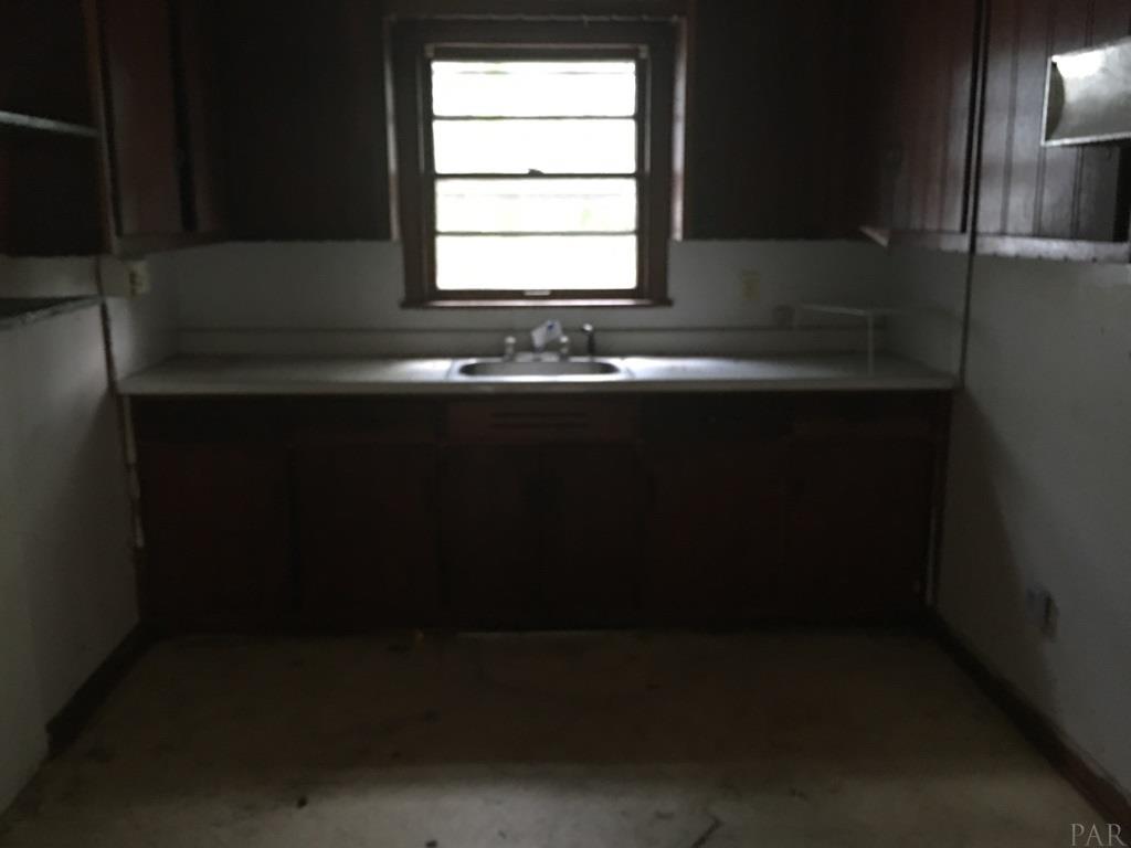 501 N 49TH AVE, Pensacola, FL 32506