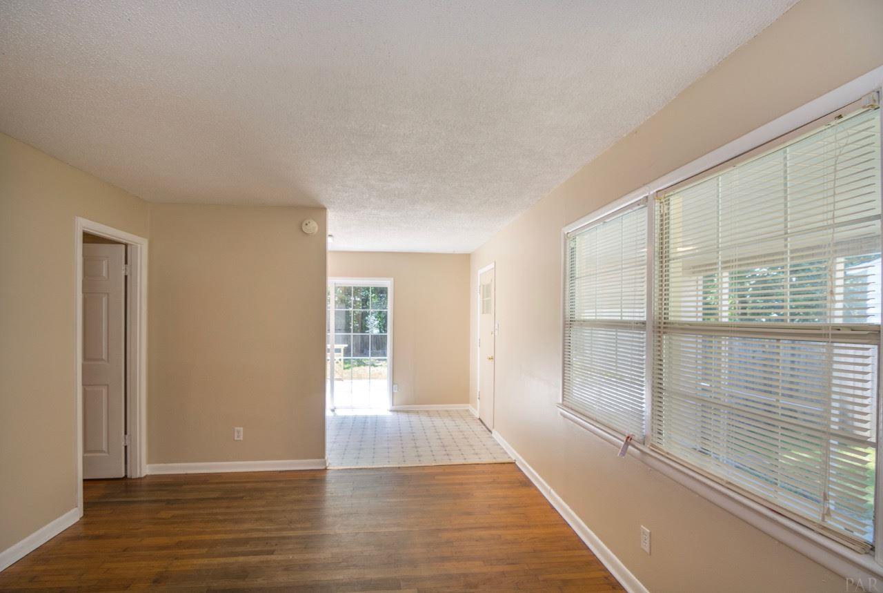 545 68TH AVE N, Pensacola, FL 32506