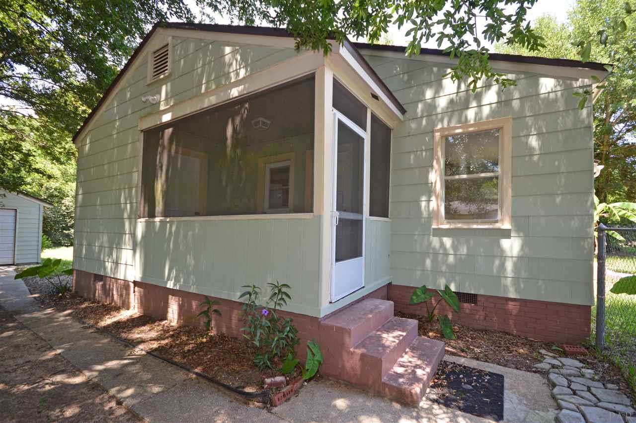 4 REDWOOD CIR, Pensacola, FL 32506