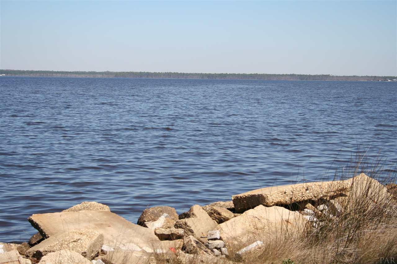 366 Riola Pl, Pensacola, FL 32506