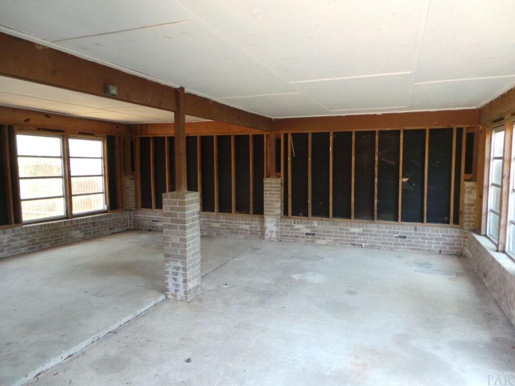 5600 CRUZAT WAY, Pensacola, FL 32507