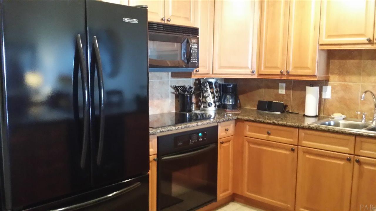 4060 INDIGO DR, Pensacola, FL 32507