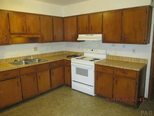 1115 POLK AVE, Pensacola, FL 32507