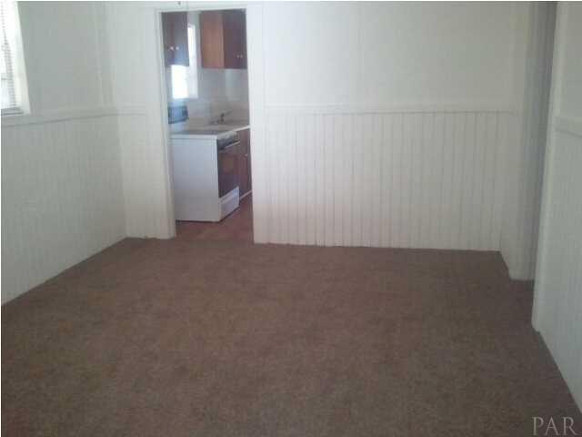 210 S CARYS LN, Pensacola, FL 32507
