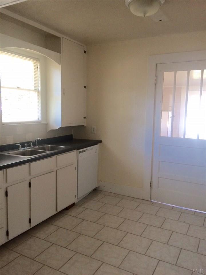 204 JAMAICA ST, Pensacola, FL 32507