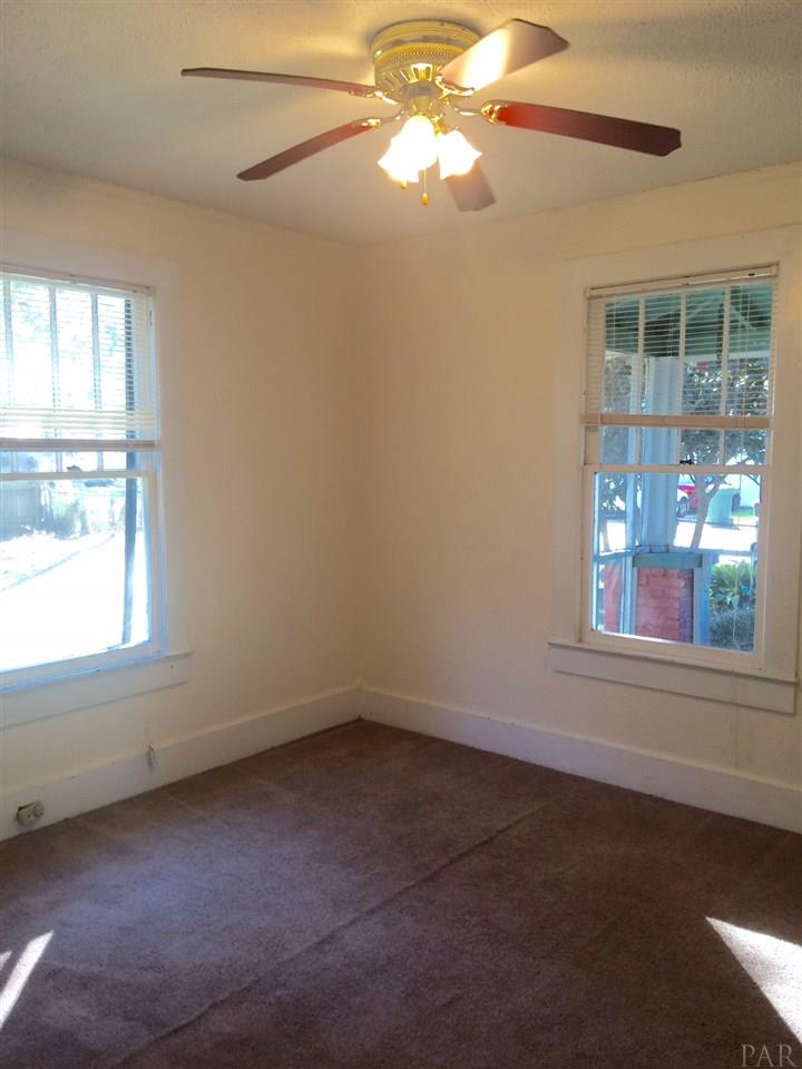 204 JAMAICA ST, Pensacola, FL 32507
