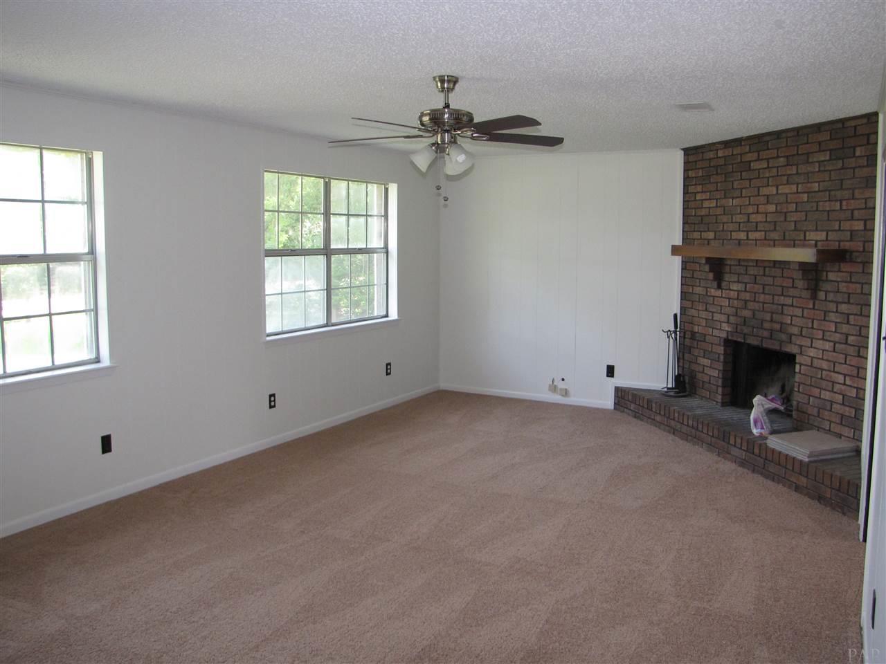 3706 SUNNYSIDE ST, Pensacola, FL 32507