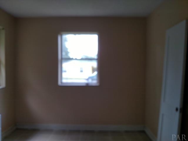 102 ROWLAND CT, Pensacola, FL 32507