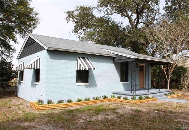 14 COUSINEAU RD, Pensacola, FL 32507