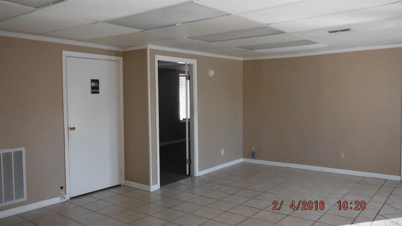 12510 GULF BEACH HWY, Pensacola, FL 32507