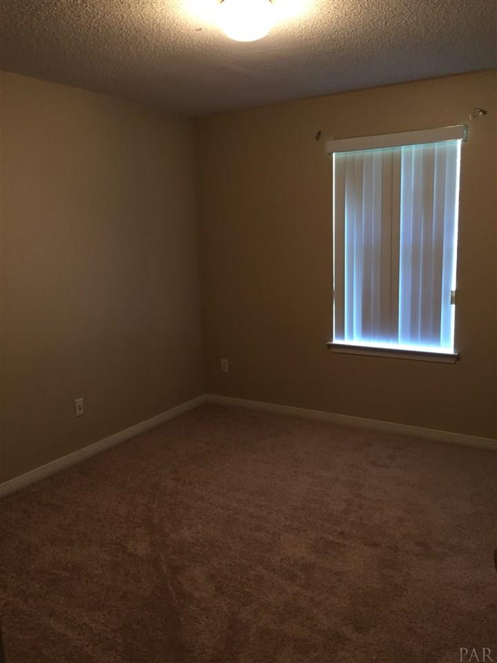 547 BATTEN BLVD, Pensacola, FL 32507