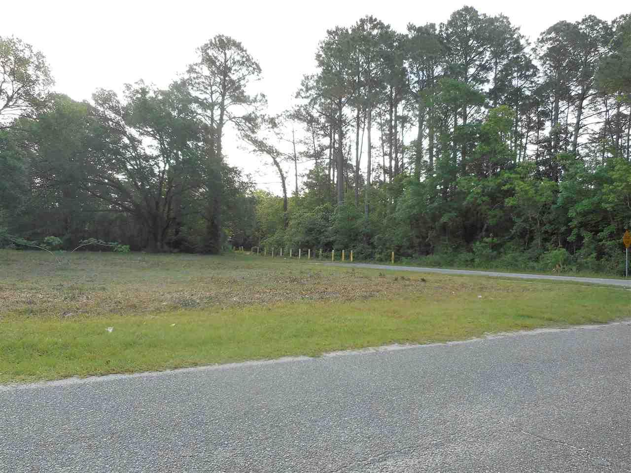625 HAWTHORN DR, Pensacola, FL 32507