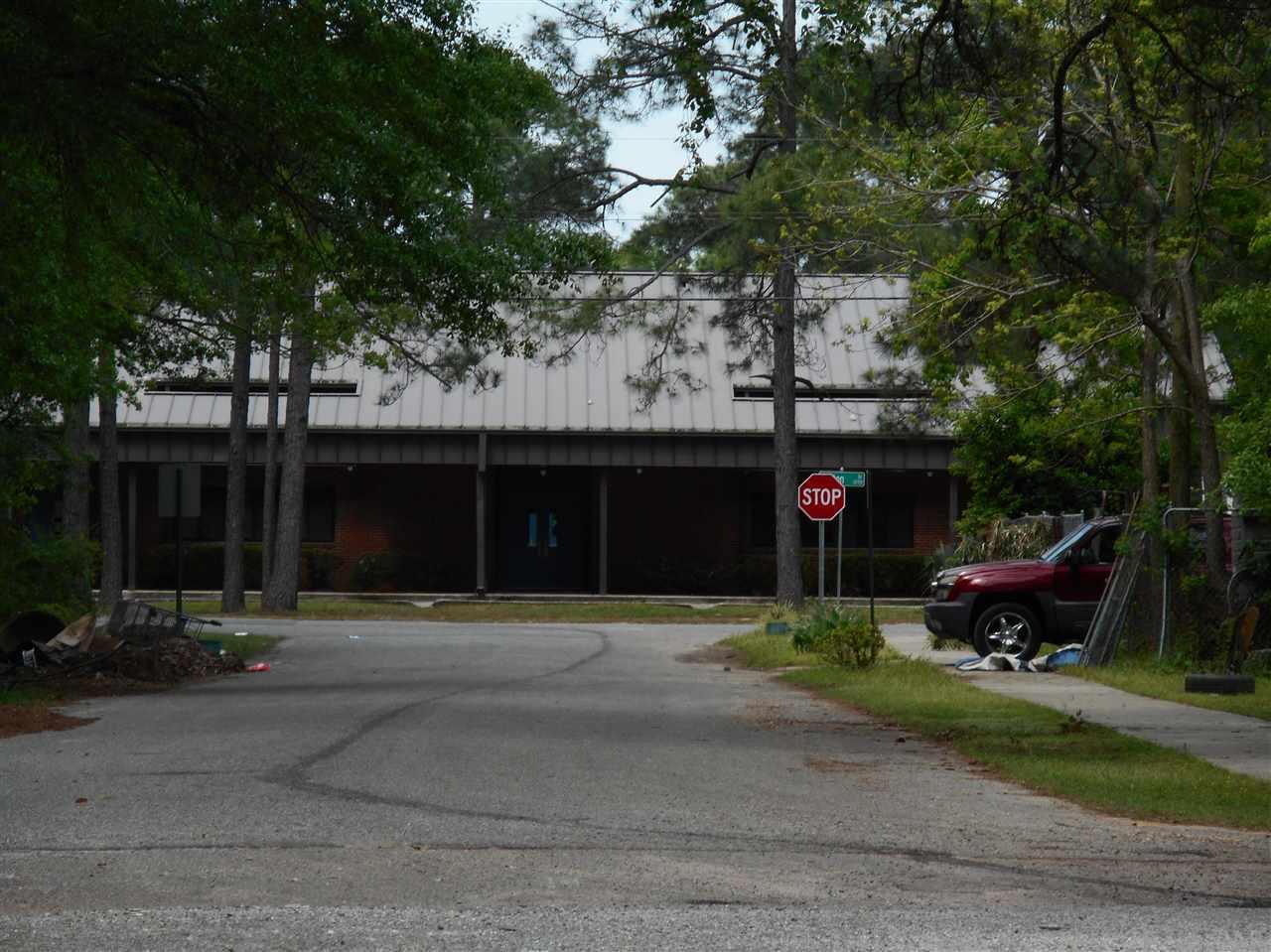 625 HAWTHORN DR, Pensacola, FL 32507