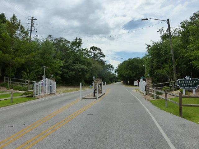 5400 NORTH SHORE RD, Pensacola, FL 32507
