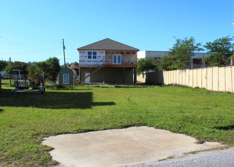 10070 SINTON DR, Pensacola, FL 32507