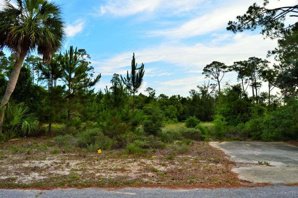 10908 SEAGLADES DR, Pensacola, FL 32507