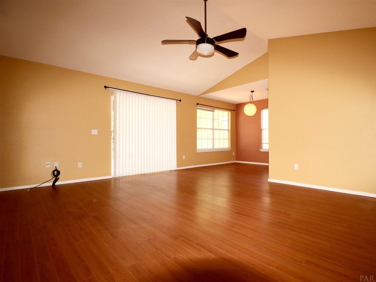 2446 REDOUBT AVE, Pensacola, FL 32507