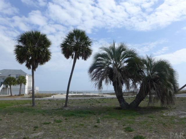 5684-85 GRANDE LAGOON DR, Pensacola, FL 32507