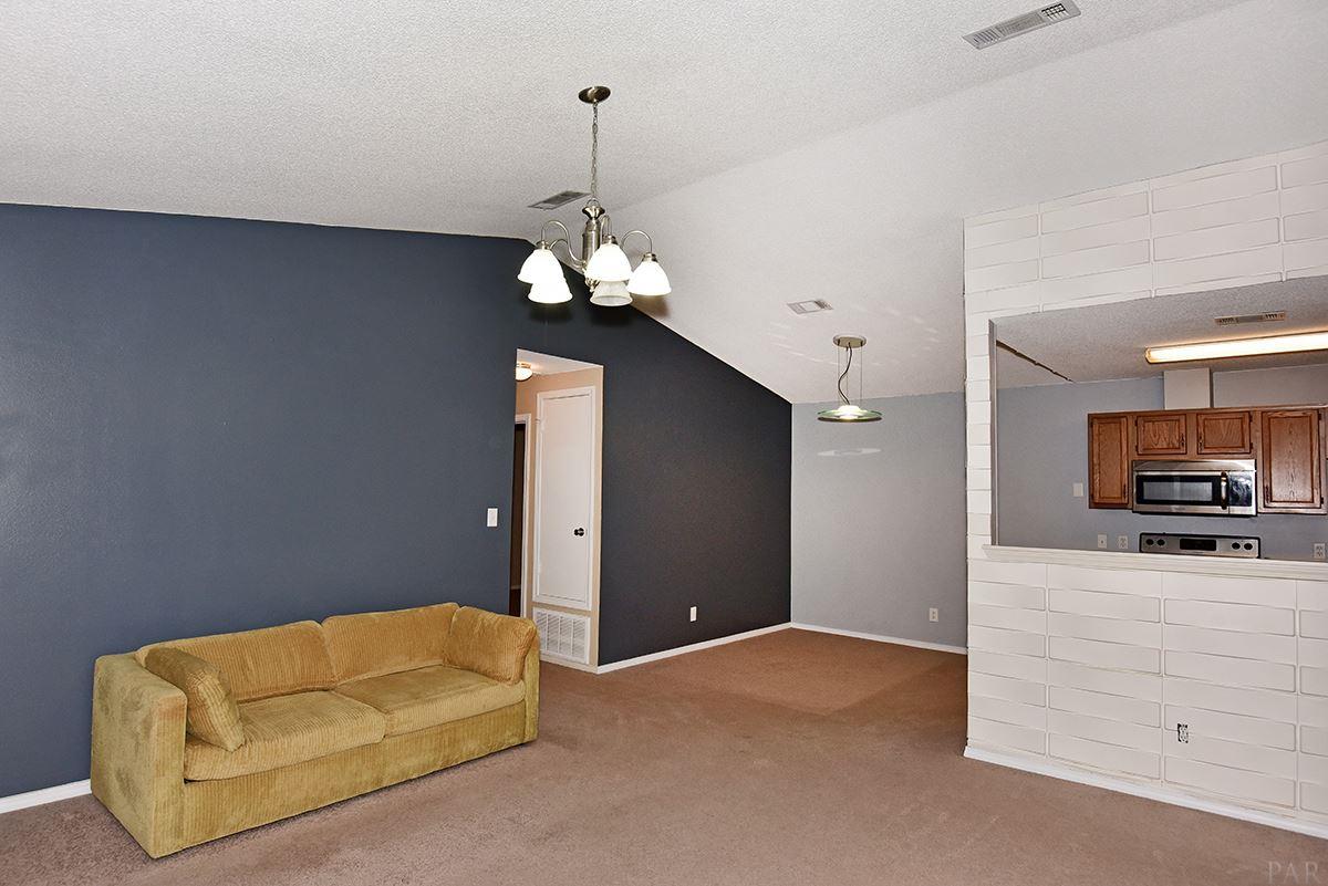 7559 SOUTHPOINTE PL, Pensacola, FL 32514