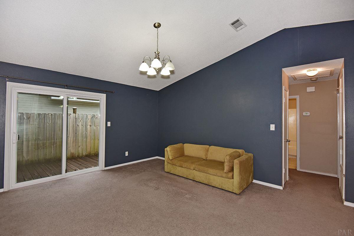 7559 SOUTHPOINTE PL, Pensacola, FL 32514