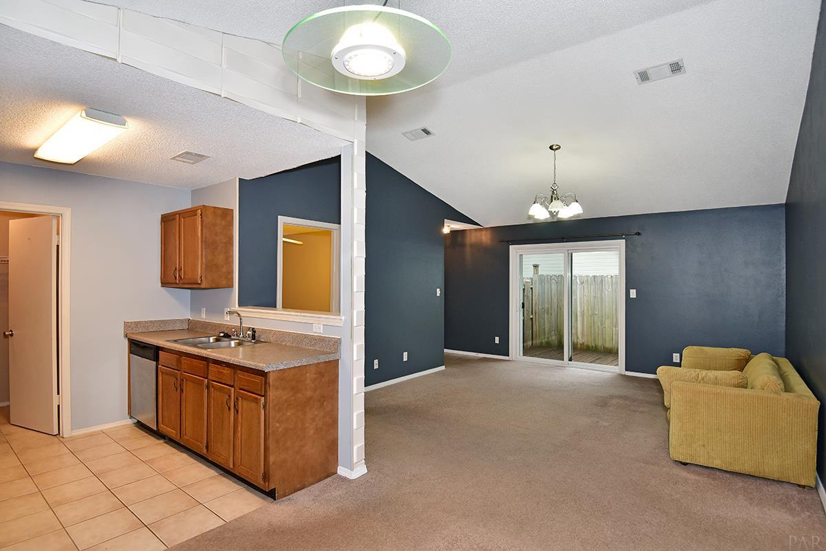 7559 SOUTHPOINTE PL, Pensacola, FL 32514