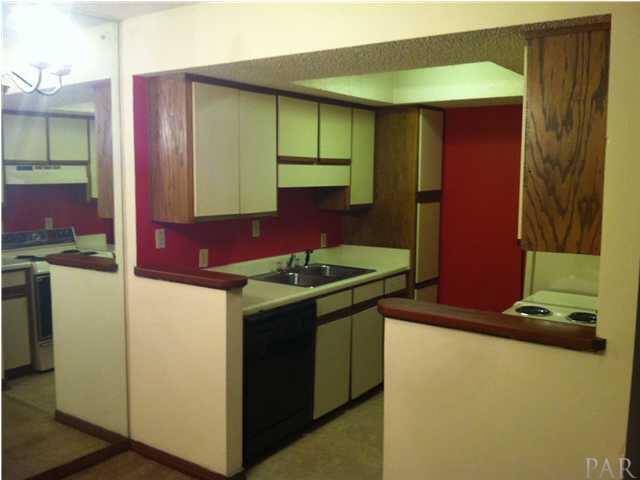 9473 SUNNEHANNA BLVD, Pensacola, FL 32514