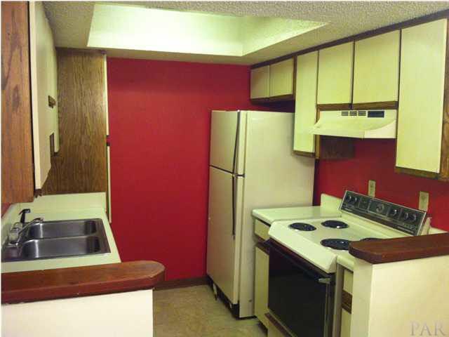 9473 SUNNEHANNA BLVD, Pensacola, FL 32514