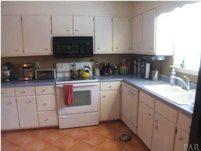 9627 BOB WHITE WAY, Pensacola, FL 32514