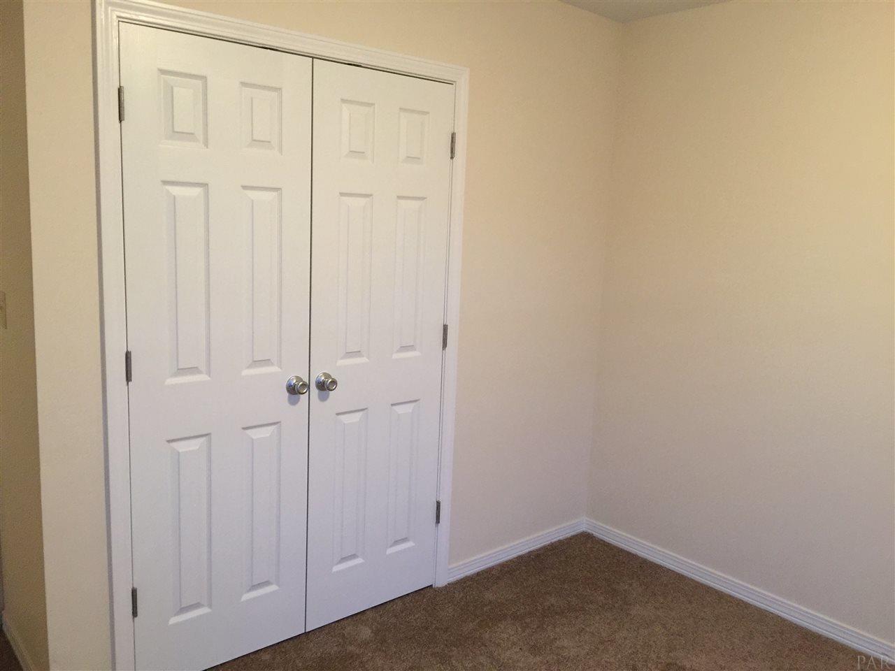 8360 COUNTRY WALK DR, Pensacola, FL 32514