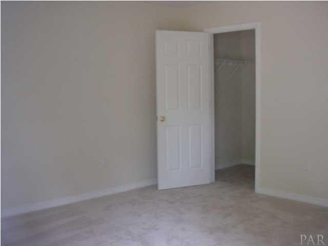 8464 KIPLING DR, Pensacola, FL 32514