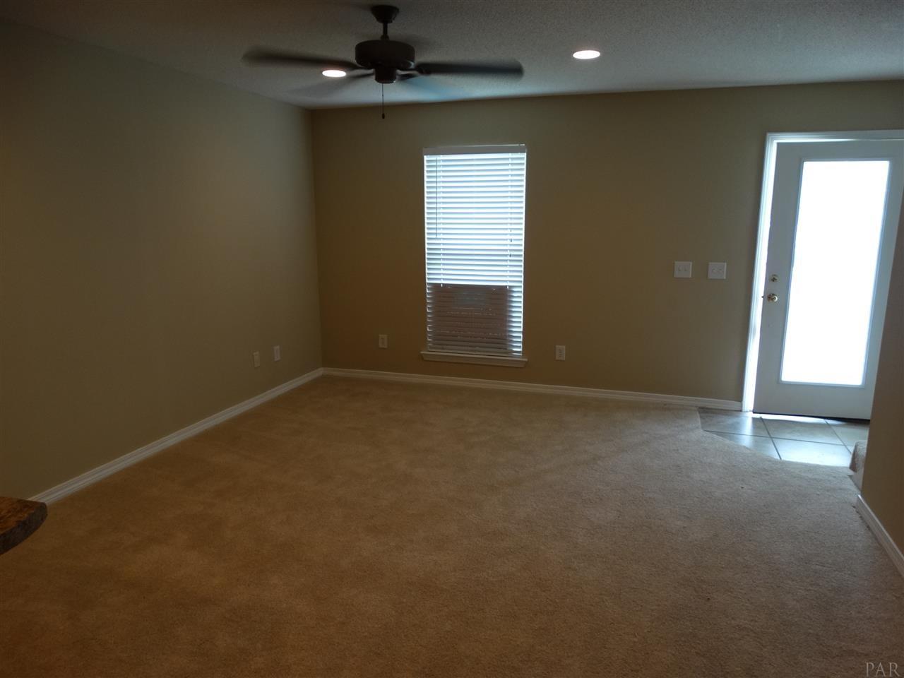 8435 CHISHOLM RD, Pensacola, FL 32514