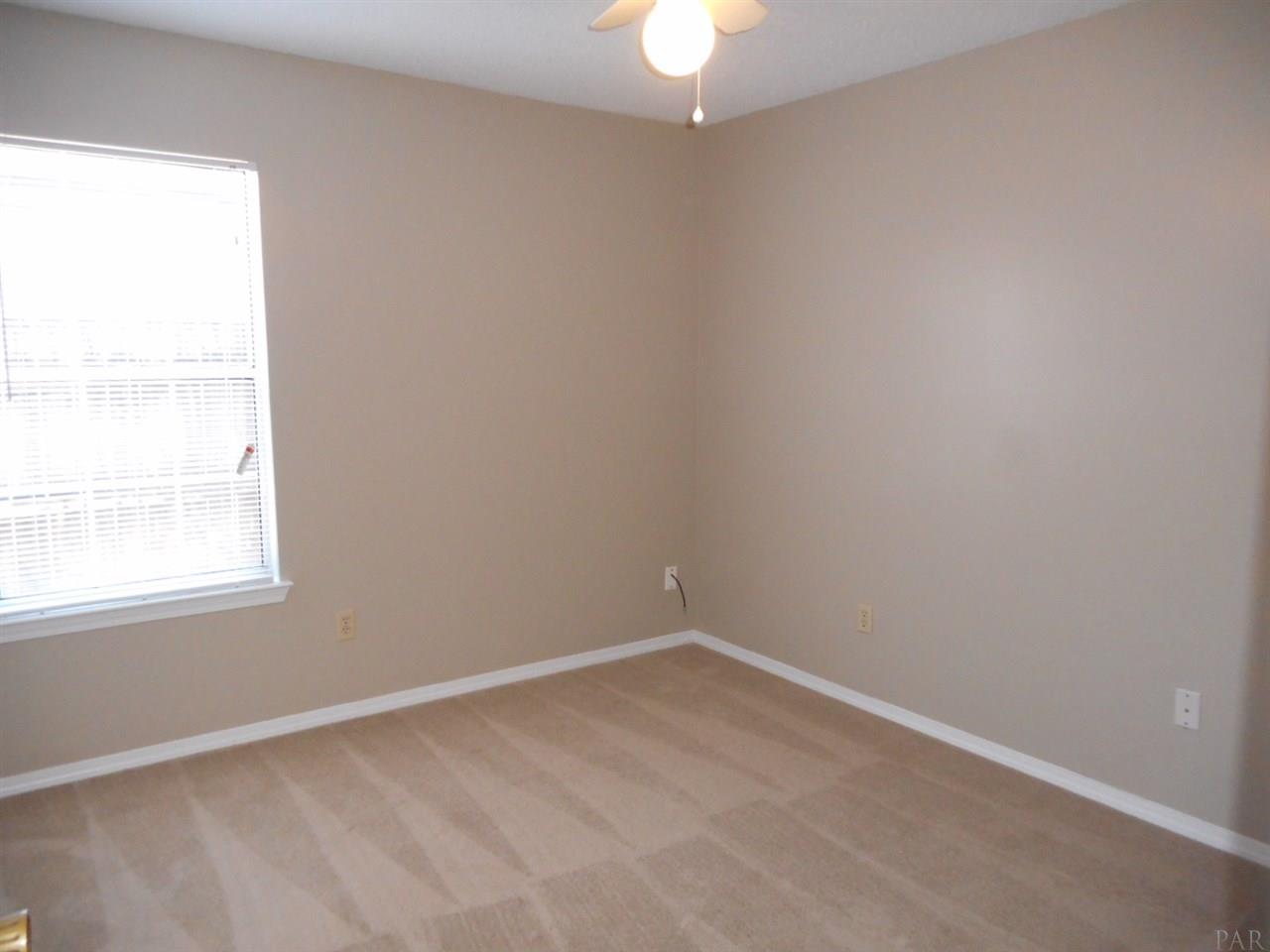 7526 SOUTHPOINTE PL, Pensacola, FL 32514