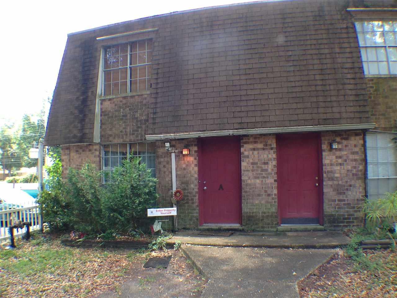 8101 TIPPIN AVE, Pensacola, FL 32514