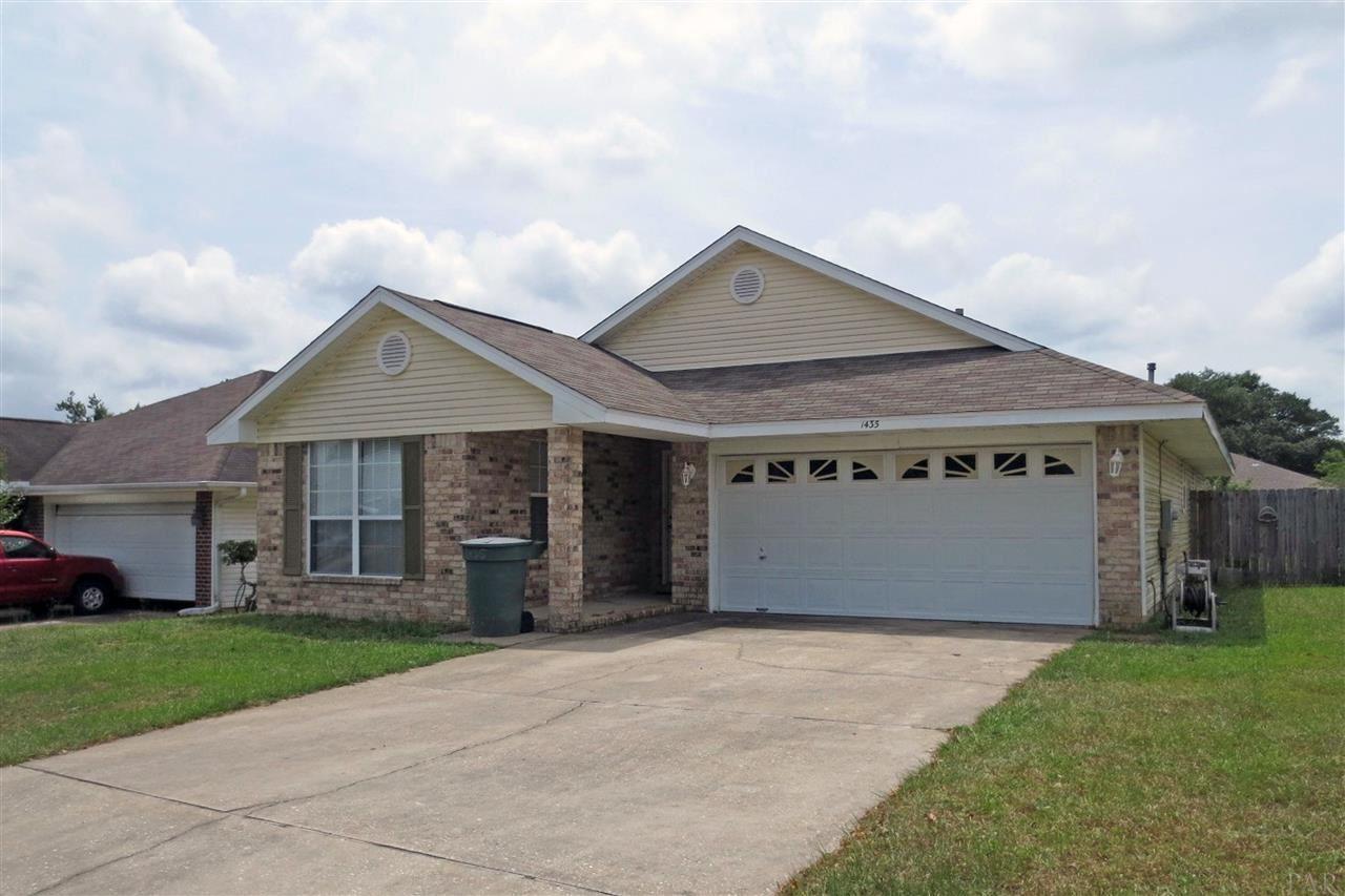 1435 GREYSTONE DR, Pensacola, FL 32514