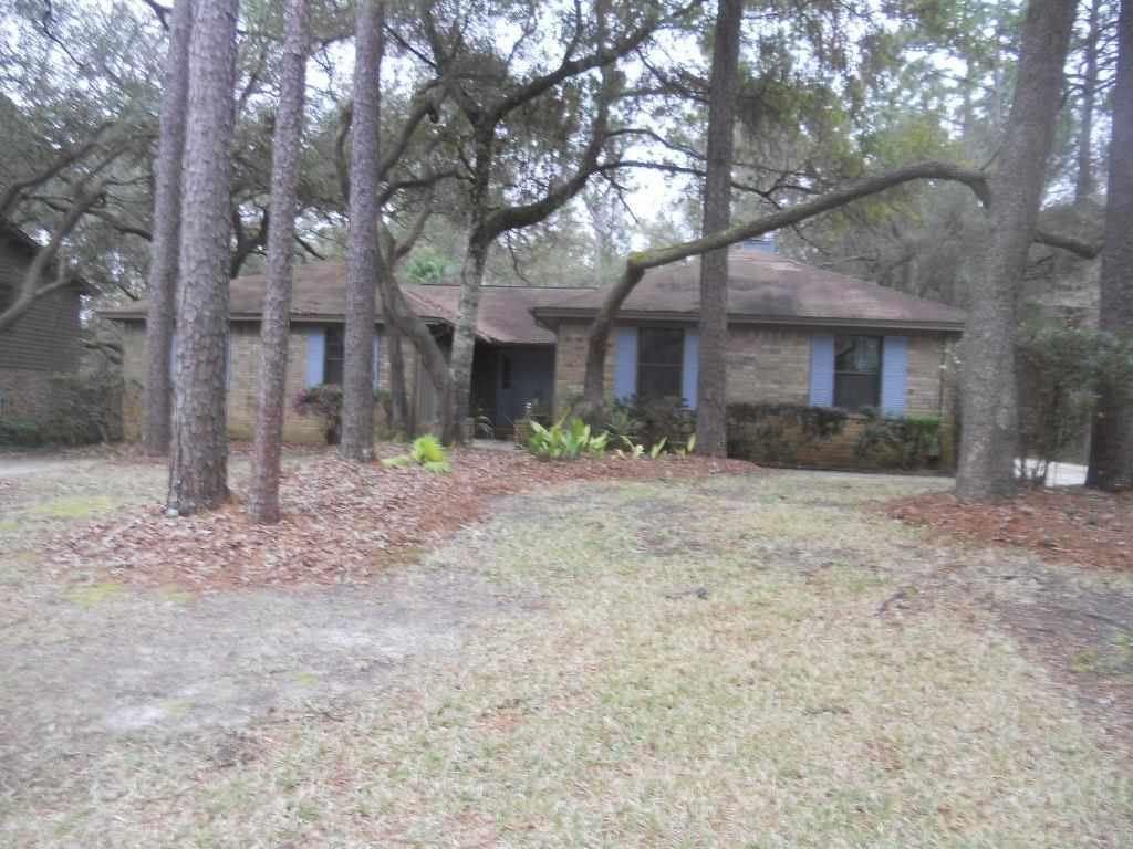 9035 WOODRUN RD, Pensacola, FL 32514