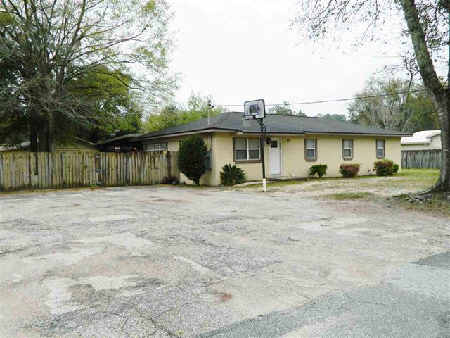 8127 Lawton St, Pensacola, FL 32514
