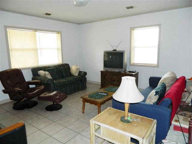 8127 Lawton St, Pensacola, FL 32514