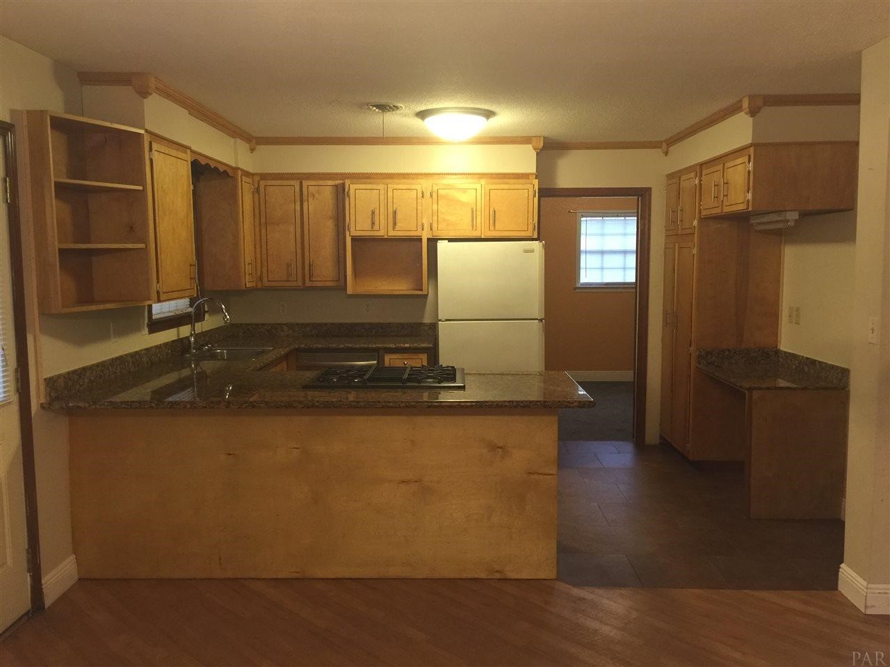3710 Gatewood Dr, Pensacola, FL 32514