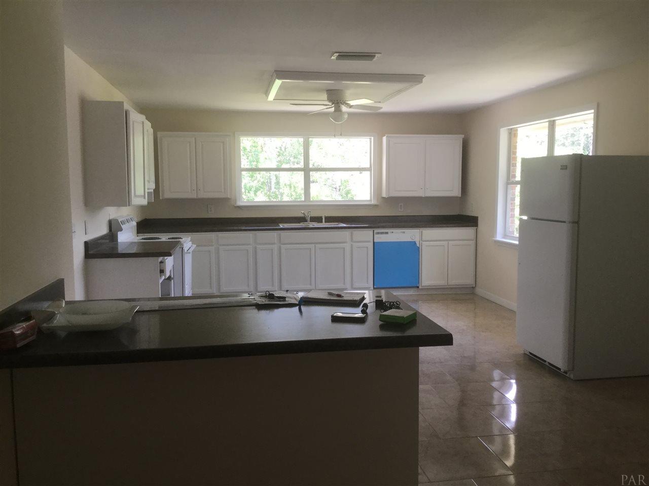 820 E JOHNSON AVE, Pensacola, FL 32514