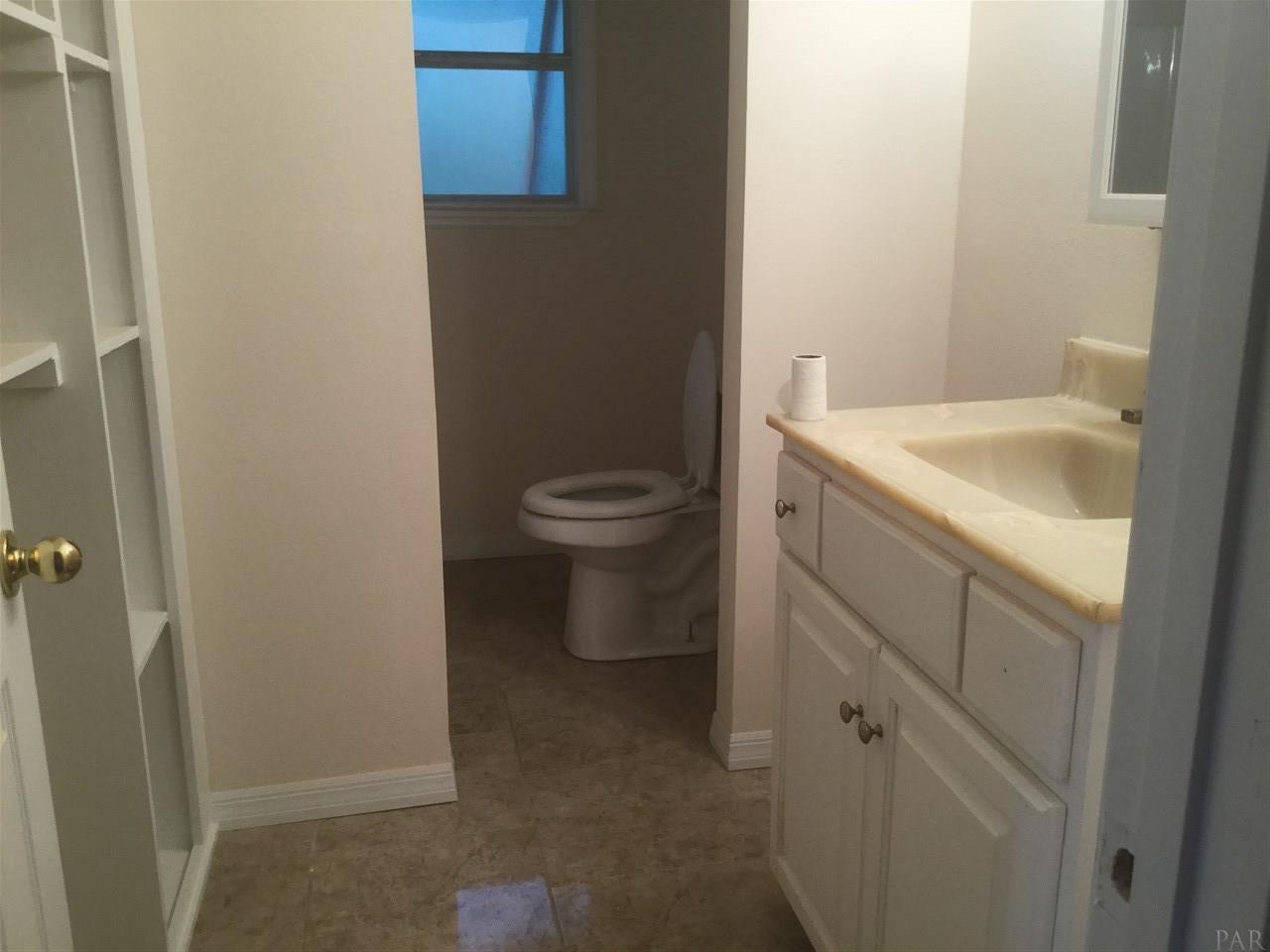 820 E JOHNSON AVE, Pensacola, FL 32514